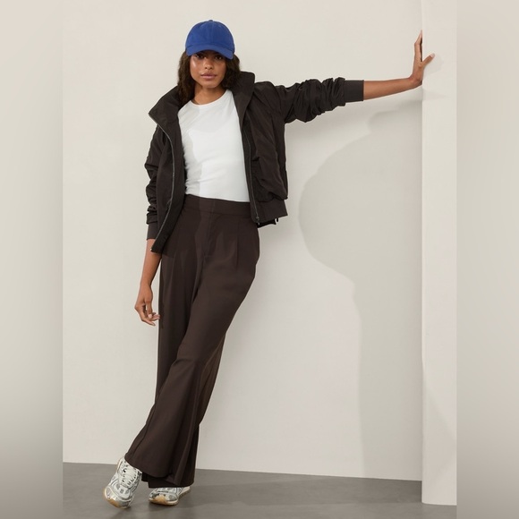 NWT Athleta Pinnacle Truffle Trouser Size 12/P - Picture 2 of 8